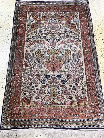 27151070c - Ghom Seide, Persien, Mitte 20.Jhd, reine Naturseide, ca. 130 x 85 cm, ...