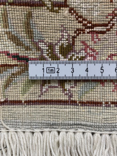 27151089c - 2 Lots Täbriz fein, Persien, Ende 20.Jhd, Korkwolle mit Seide, ca. 93 x 60 cm, EHZ: ...