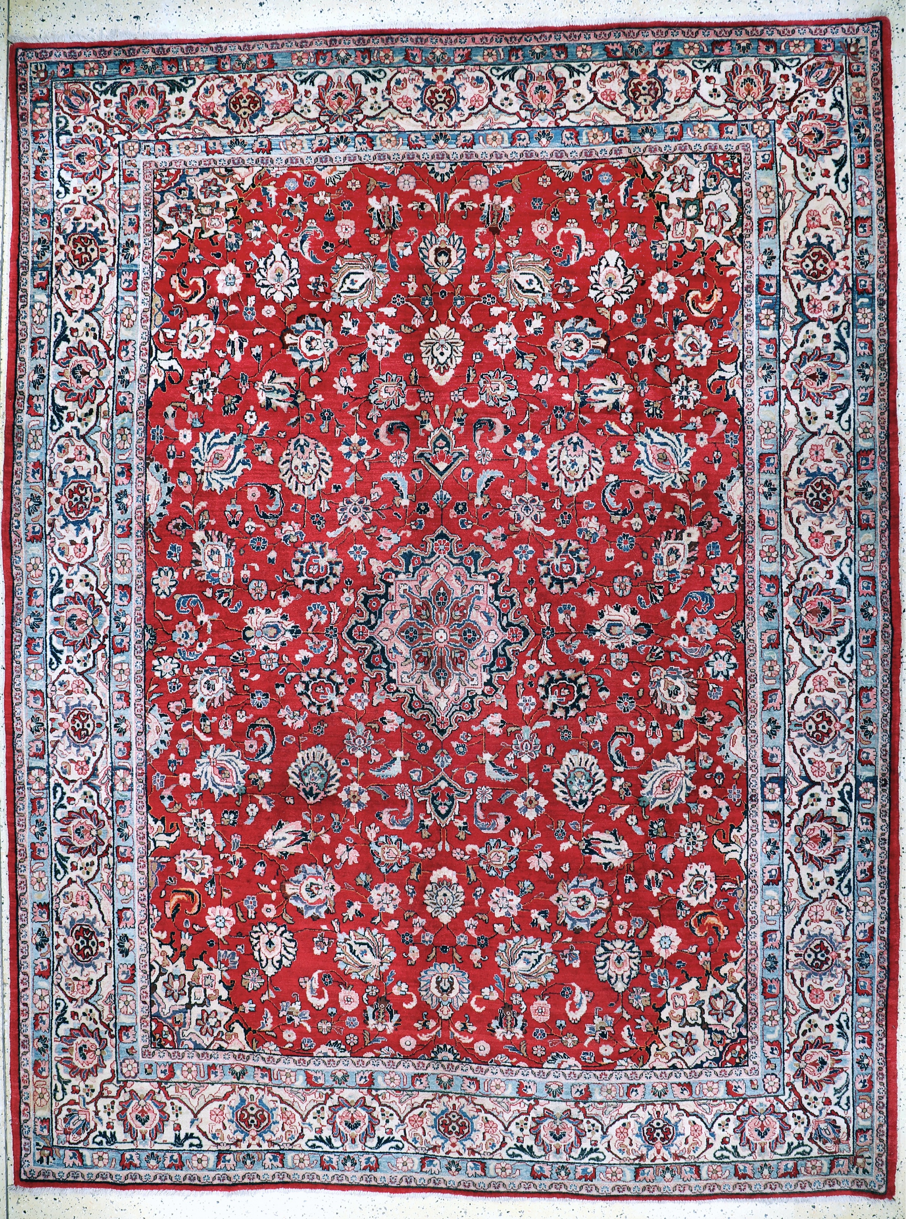 Image 27151121 - Saruk old, Persia, mid-20th century, wool on cotton, approx. 370 x 270 cm, condition: ...