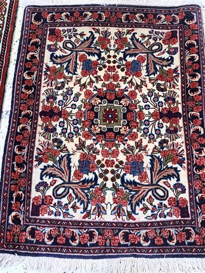 27151119b - 2 Lots Bidjar, Persien, Ende 20.Jhd, Wolle auf Baumwolle, ca. 112 x 70 cm & ca. 88 x 67 ...