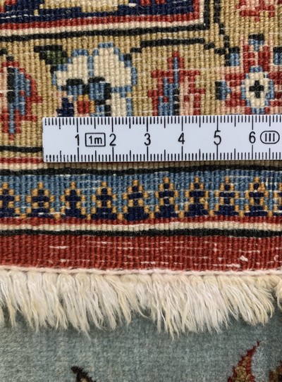 27151120f - Ghom Kork alt, Persien, Mitte 20.Jhd, Korkwolle mit Seide, ca. 216 x 140 cm, ...