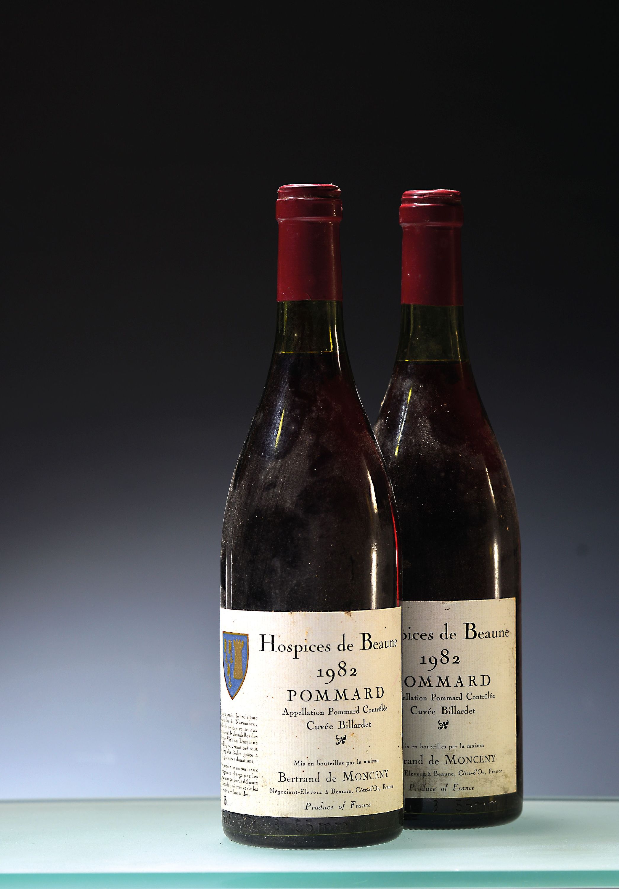 Image 27151445 - 6 Flaschen 1982 Hospices de Beaune Pommard Cuvee Billardet, ca. 75cl, Füllniveau ca. 2-2 ...