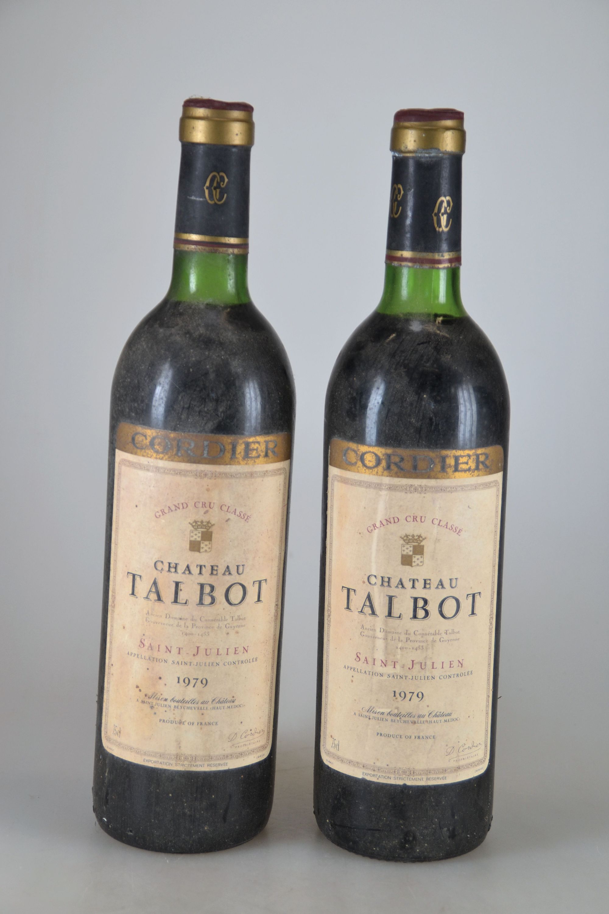 Image 27151452 - 2 Flaschen 1979 Chateau Talbot, Saint-Julien, ca. 75 cl, upper/mid shoulder, ...