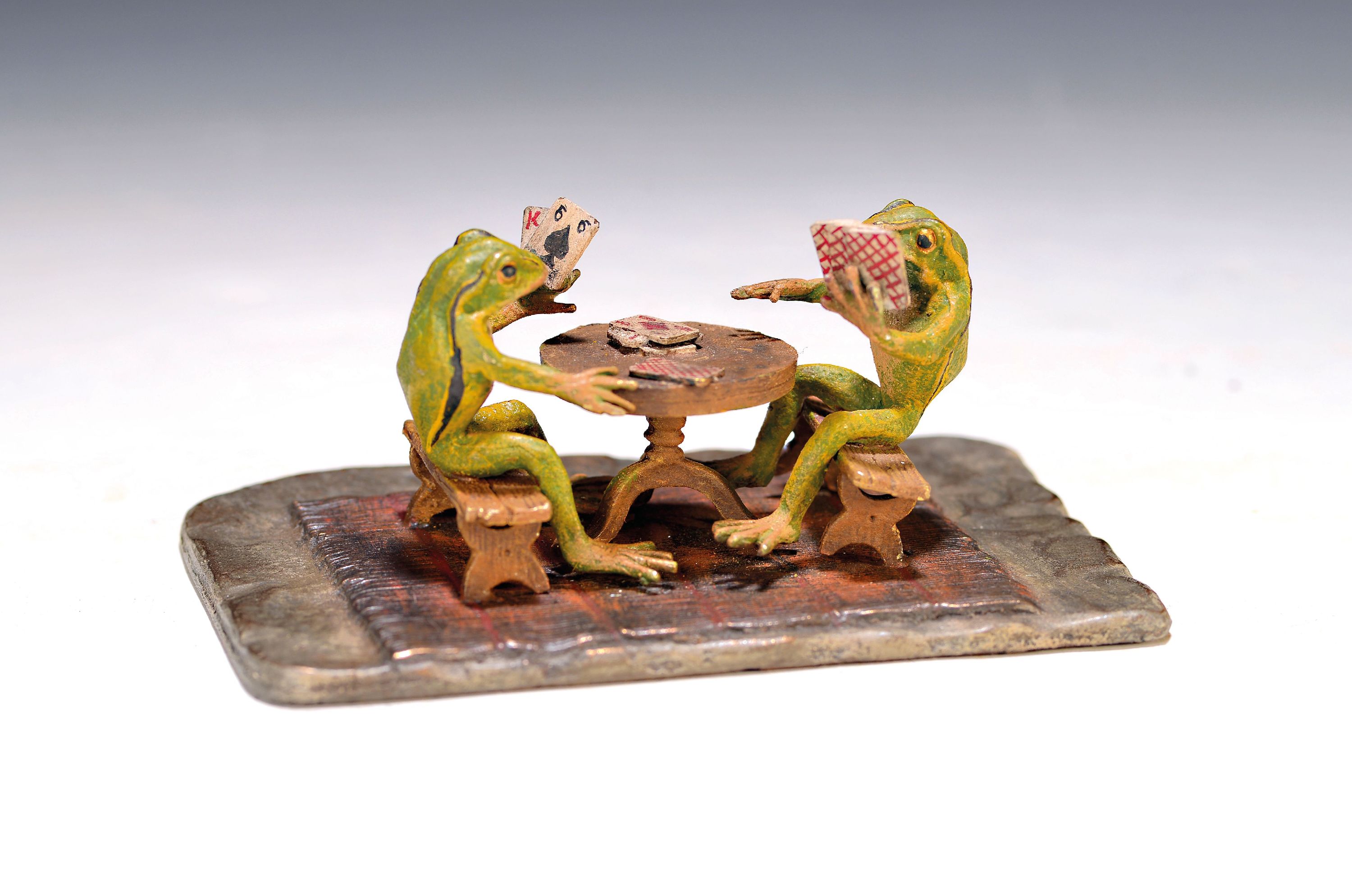 Image 27151508 - Two frogs playing poker, Vienna bronze, signedBergmann, polychrome staffage, approx. ...