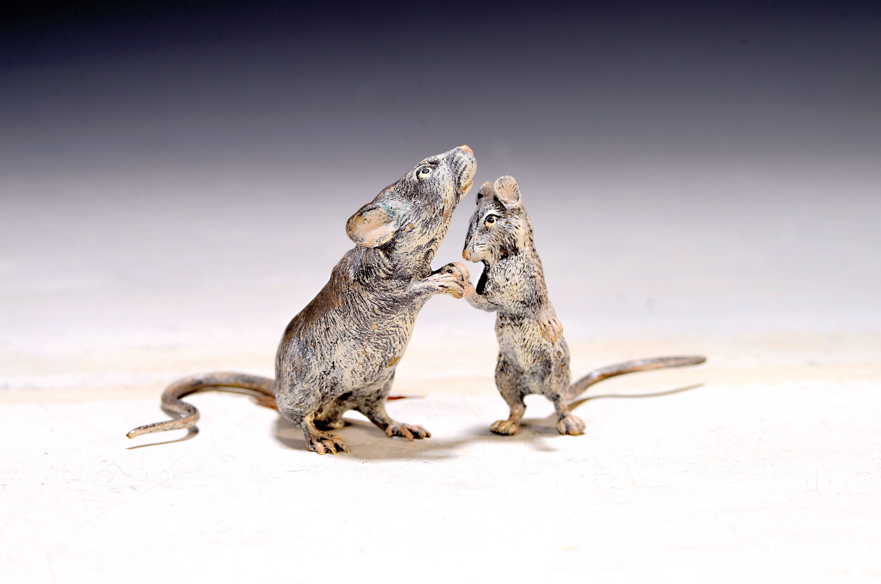 Image 27151882 - Zwei Ratten, Wiener Bronze, sign. Bergmann, polychrom staffiert, ca. 6x12 cm