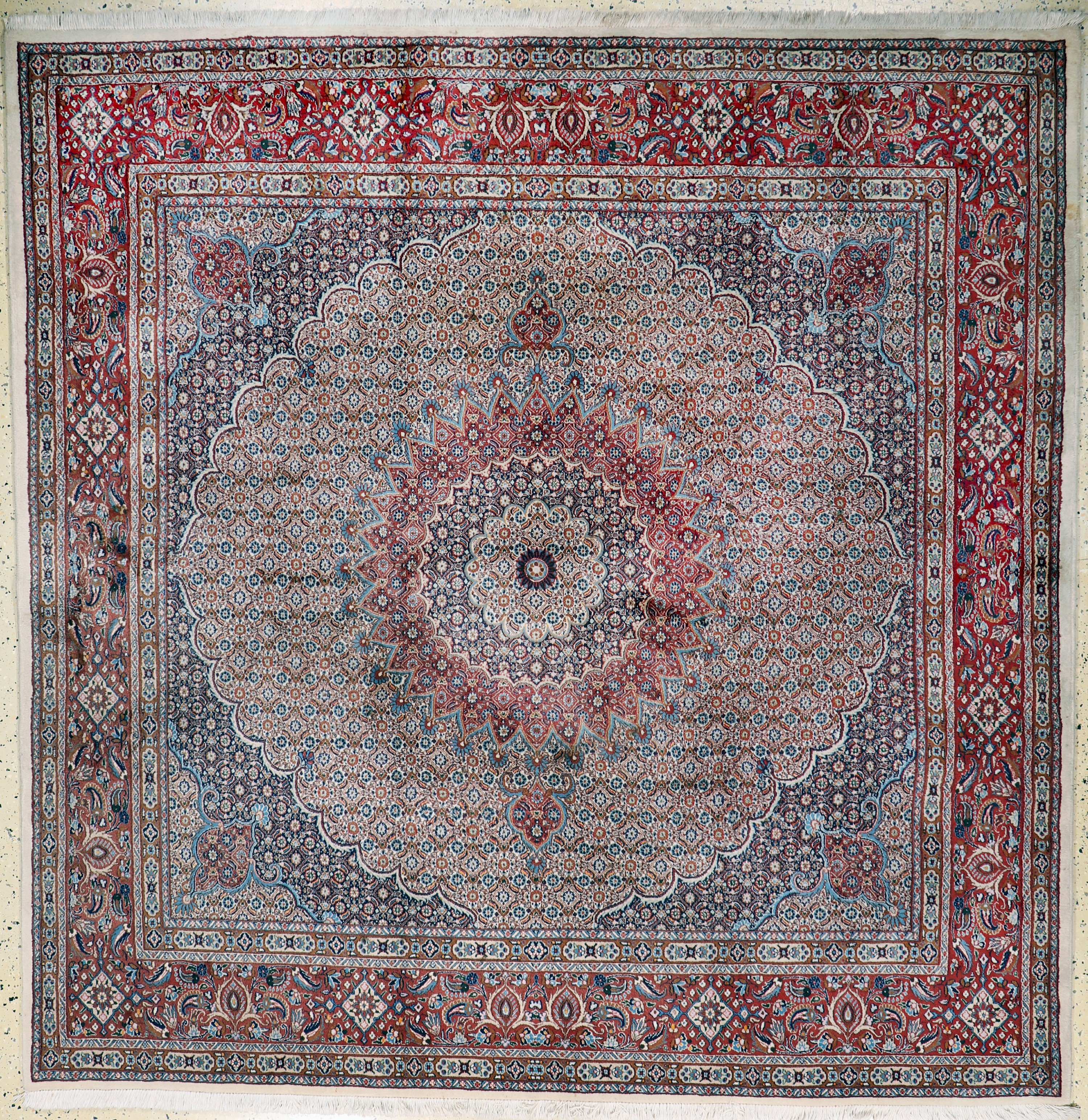 Image 27152192 - Mud fein, Persien, Ende 20.Jhd, Korkwolle mit Seide, ca. 250 x 245 cm, ...