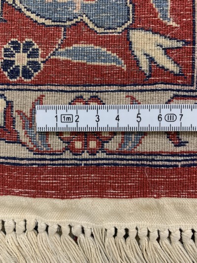 27152191e - Esfahan fein, China, Mitte 20.Jhd, Korkwolle auf Baumwolle, ca. 185 x 125 cm, ...