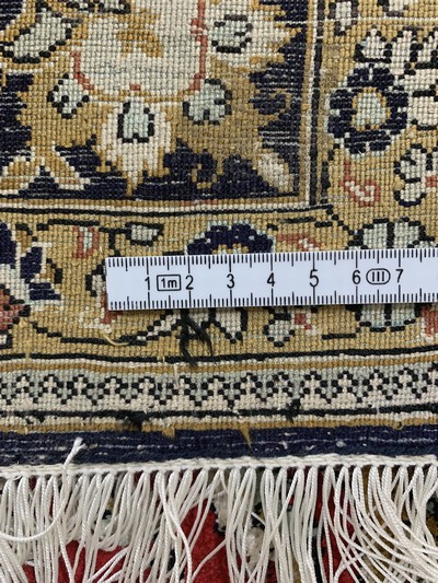 27152211f - Ghom Seide, Persien, Mitte 20.Jhd, reine Naturseide, ca. 215 x 140 cm, gereinigt, EHZ: ...