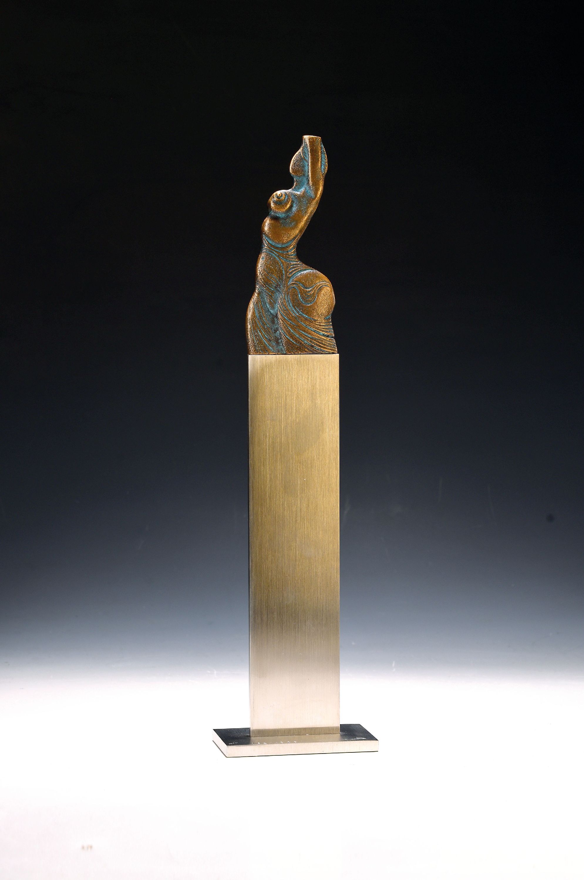 Image 27152868 - Ernst Fuchs, 1930-2015, Bronzeskulptur, auf Edelstahlsockel, Venusische Zeichen unter ...