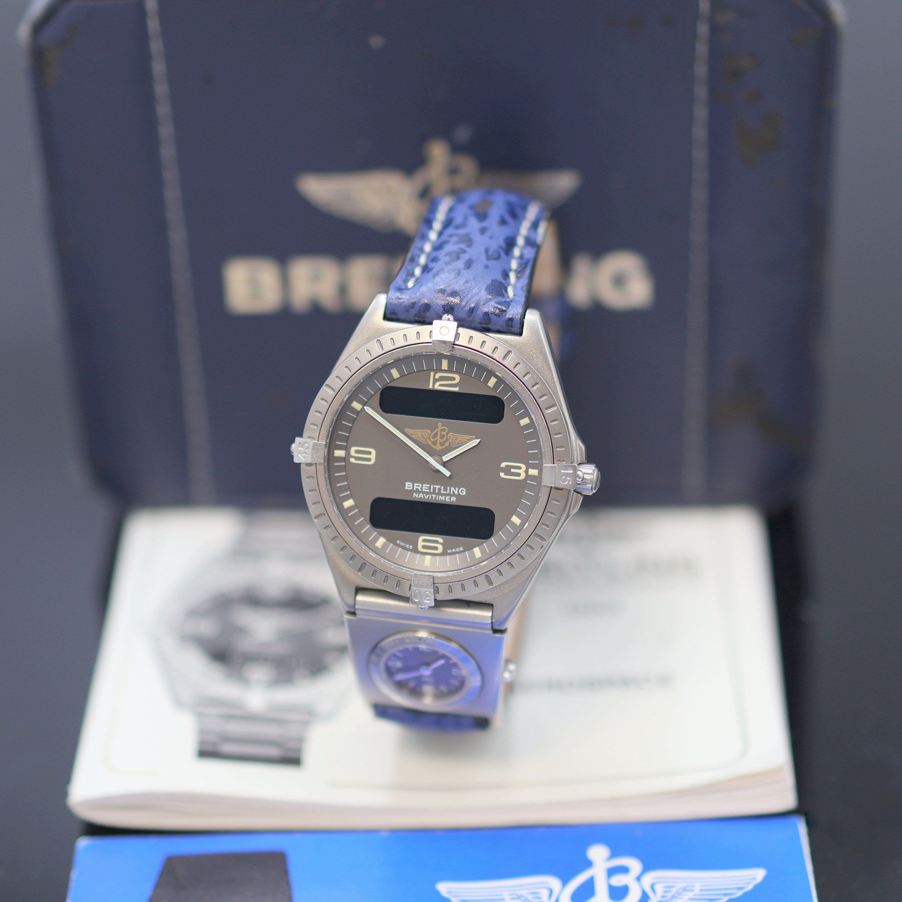 Image 27153179 - BREITLING Multifunktionsuhr Aerospace Referenz 80360, quarz, Titangeh. inkl. Lederband ...