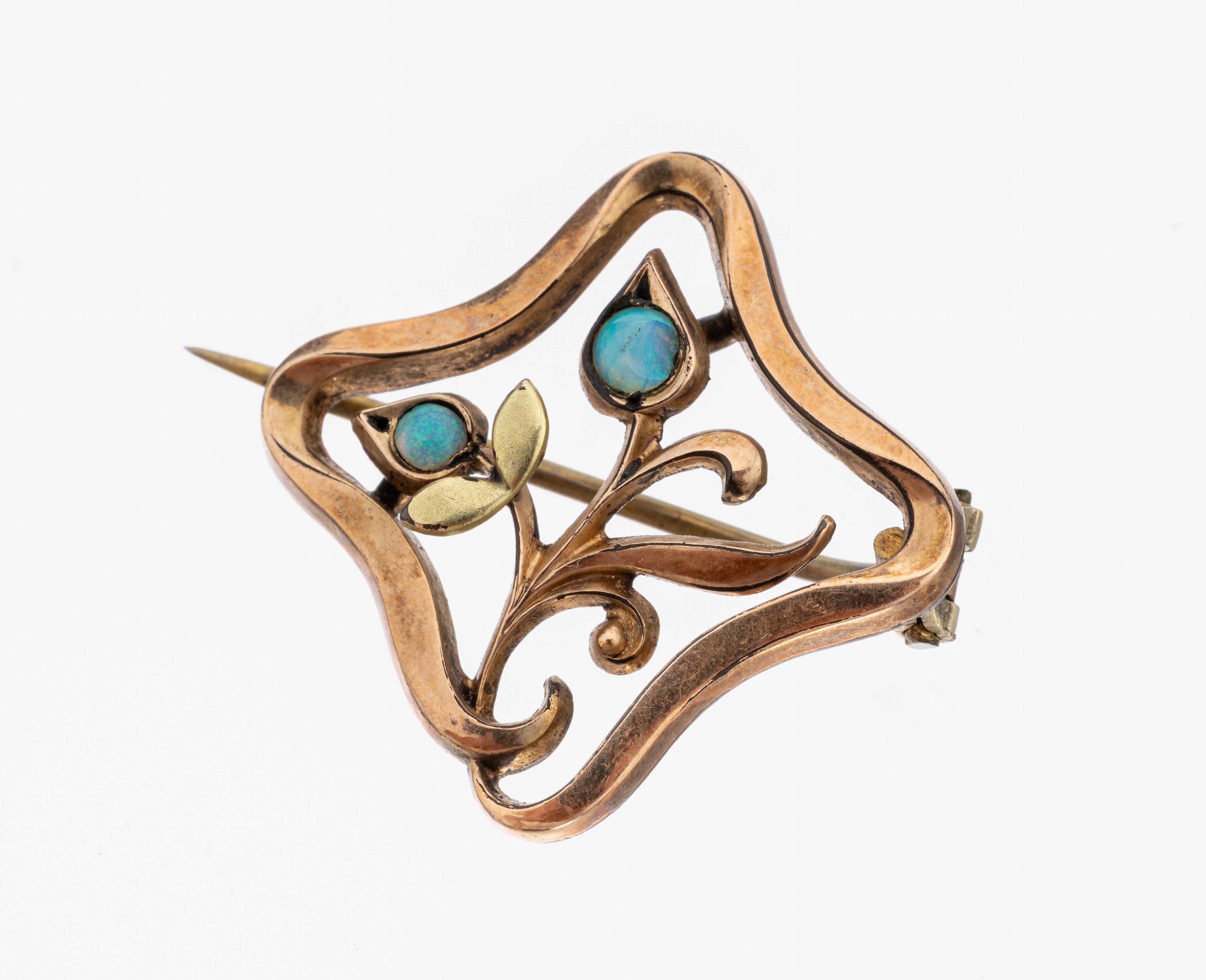 Image 27153363 - Jugendstil Opal-Brosche, um 1900, Metall verg., florales Dekor, 2 kl. runde Opal- ...