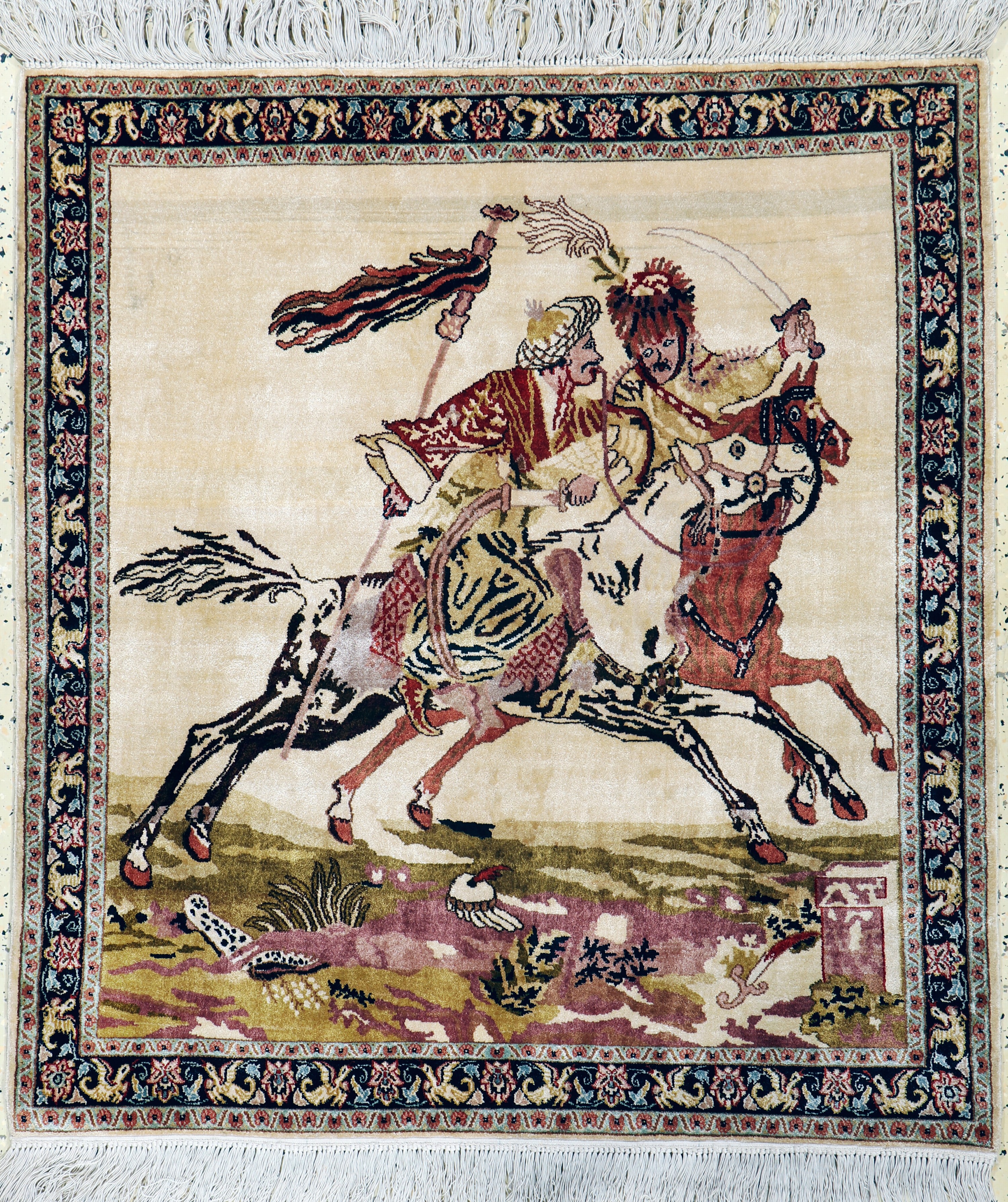 Image 27154070 - Seidenteppich, Ägypten, Ende 20.Jhd, Seide auf Baumwolle, ca. 114 x 102 cm, EHZ: ...