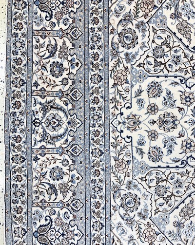 27154050c - Nain fein(6 La), Persien, Ende 20.Jhd, Korkwolle mit Seide, ca. 261 x 258 cm, ca. ...