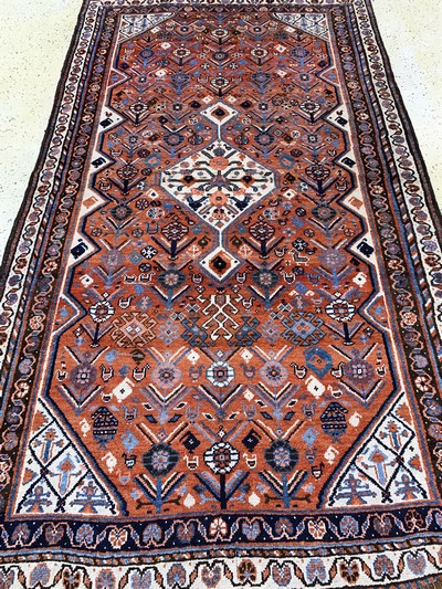 27154053e - Louri antik, Persien, um 1900, Wolle auf Wolle, ca. 255 x 145 cm, EHZ: 3 Schätzpreis: ...