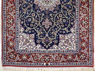 27154072b - Esfahan fein, Persien, Mitte 20.Jhd, Korkwolle auf Seide, ca. 166 x 109 cm, ca. 1,0Mio. ...