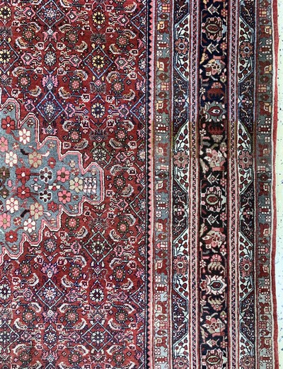 27154682e - Bidjar alt, Persien, Anfang 20.Jhd, Wolle auf Baumwolle, ca. 333 x 225 cm, verblasst, ...
