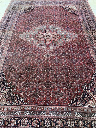 27154682h - Bidjar alt, Persien, Anfang 20.Jhd, Wolle auf Baumwolle, ca. 333 x 225 cm, verblasst, ...
