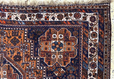 27154686e - Schiraz antik, Persien, um 1900, Wolle auf Wolle, ca. 310 x 225 cm, EHZ: 3 ...