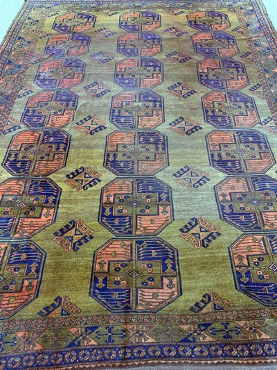27154688g - Ersari main carpet, Turkmenistan, early 20th century, wool on wool, approx. 310 x 233 cm, ...