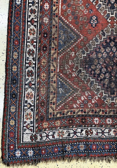 27154691b - Louri antik, Persien, um 1900, Wolle auf Wolle, ca. 230 x 150 cm, EHZ: 4 Schätzpreis: ...
