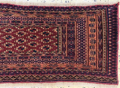 27154693a - Tekke Torba antik, Turkmenistan, um 1900, Wolle auf Wolle, ca. 110 x 37 cm, EHZ: 2 ...