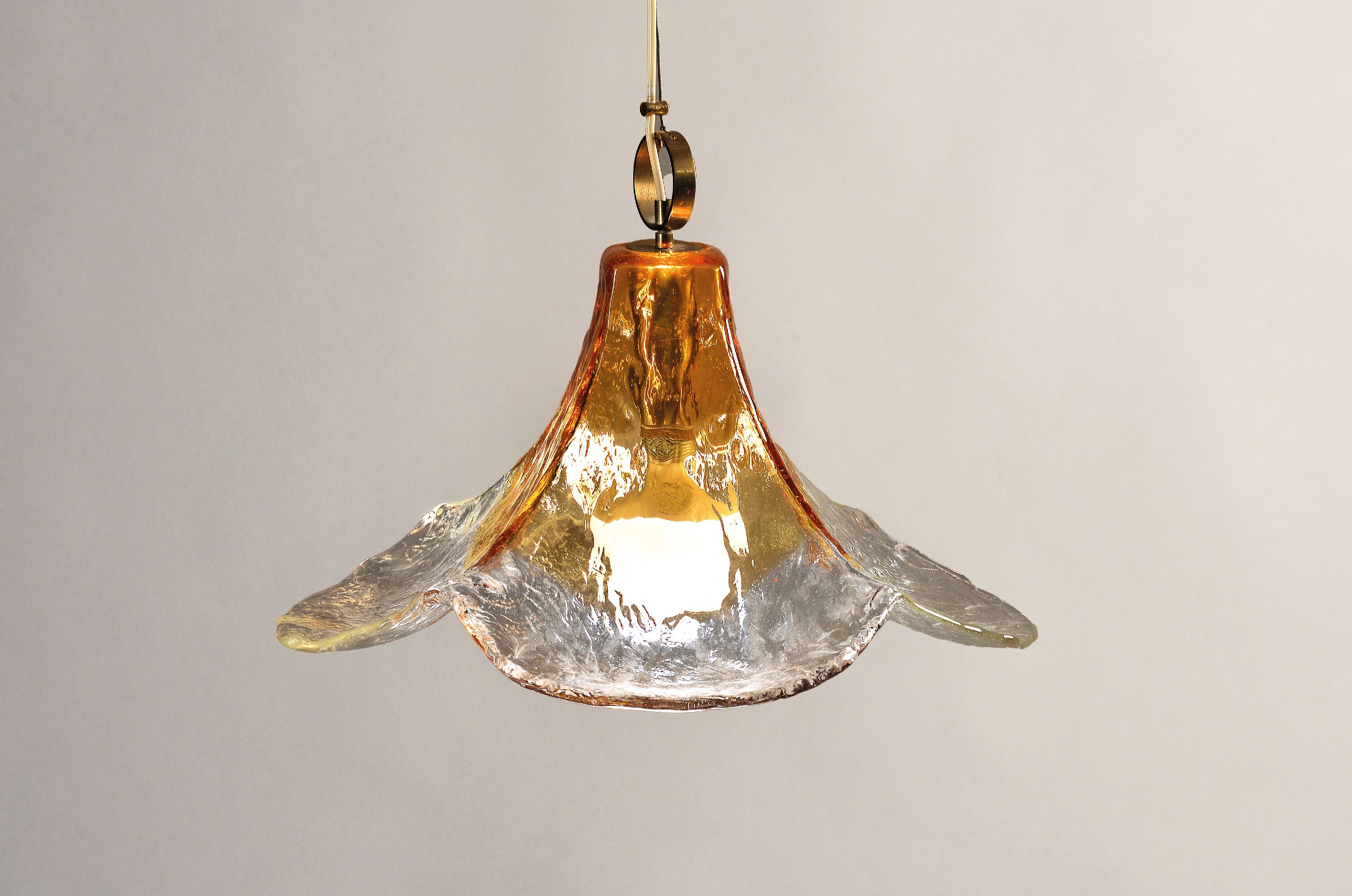 Image 27155703 - Pendelleuchte/Deckenleuchte, Murano, wohl AV Mazzega Murano, Flower/Flora, farbloses ...