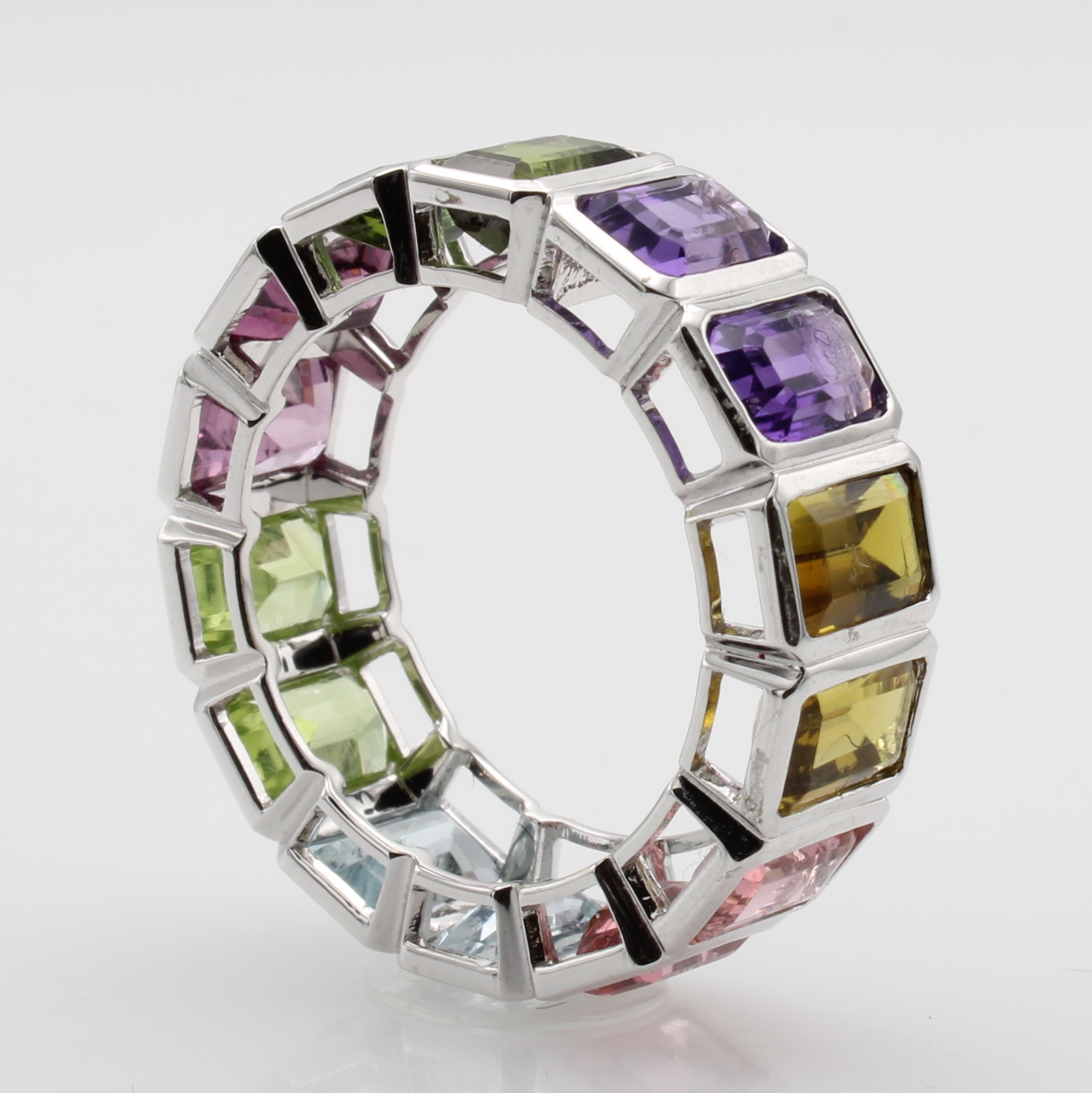 Image 27155786 - Ring mit Farbsteinen, WG 585/000, Turmaline, Aquamarine, Peridots, Rhodolithe ...