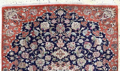 27155735a - Ghom Seide, Persien, Mitte 20.Jhd, reine Naturseide, ca. 140 x 105 cm, ...