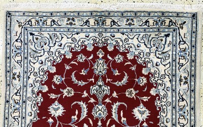 27155754a - Nain, Persien, Ende 20.Jhd, Wolle auf Baumwolle, ca. 195 x 128 cm, EHZ: 1-2 ...