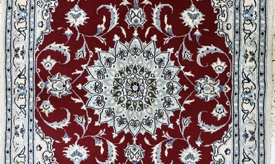 27155754b - Nain, Persien, Ende 20.Jhd, Wolle auf Baumwolle, ca. 195 x 128 cm, EHZ: 1-2 ...