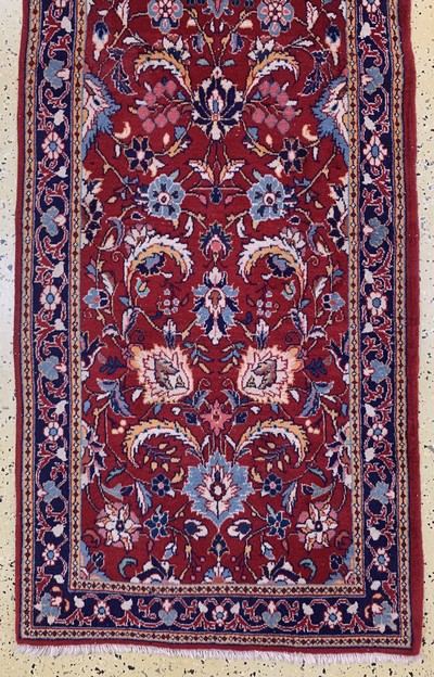 27155760d - Sarogh, Persien, Ende 20.Jhd, Wolle auf Baumwolle, ca. 440 x 82 cm, EHZ: 2 ...