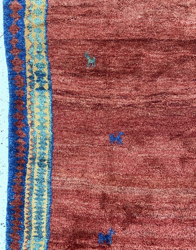 27155766c - Gabbeh, Persien, Ende 20.Jhd, Wolle auf Wolle, ca. 344 x 240 cm, EHZ: 2 Schätzpreis: ...