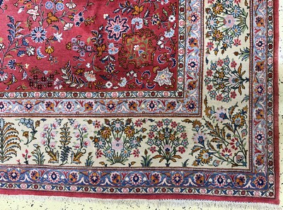 27155772a - Keschan alt, Persien, Mitte 20.Jhd, Wolle auf Baumwolle, ca. 400 x 270 cm, Mottenfraß, ...