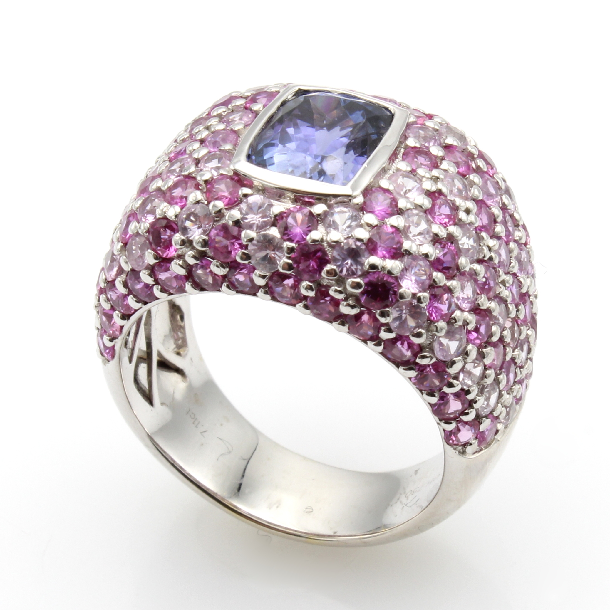 Image 27155808 - Ring mit Tansanit und Saphiren, WG 750/000, 136 Saphire zus. ca. 5 ct, 1 Tansanit ca. ...