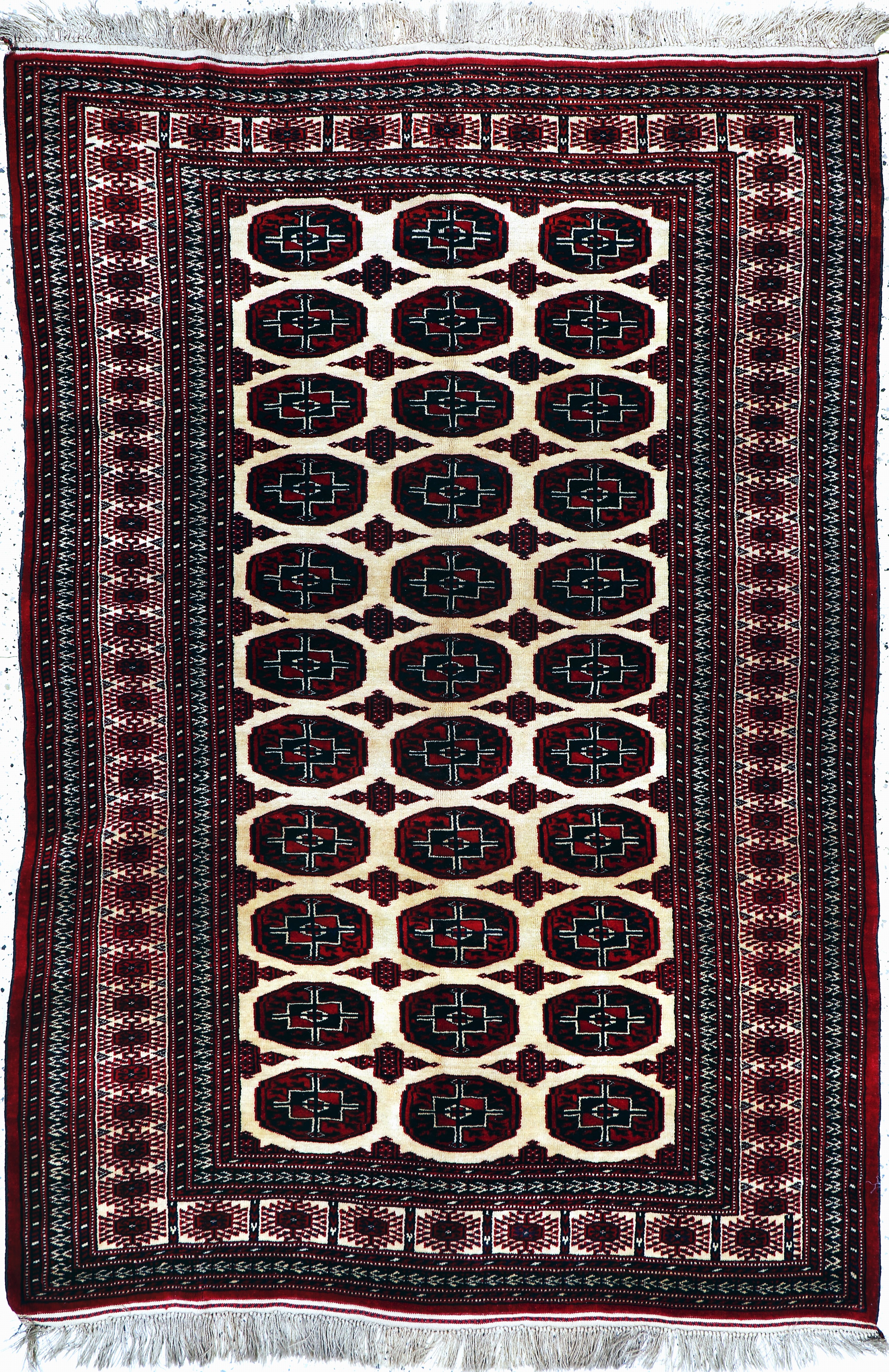 Image 27155841 - Torkmen, Persien, Mitte 20.Jhd, Wolle auf Wolle, ca. 225 x 155 cm, EHZ: 2, (wellig). ...