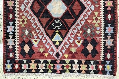 27155815c - Bachtiar Kelim, Persien, Mitte 20.Jhd, Wolle auf Baumwolle, ca. 245 x 135 cm, ...