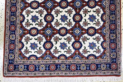 27155825b - Weramin fein, Persien, Ende 20.Jhd, Korkwolle auf Baumwolle, ca. 155 x 107 cm, ...