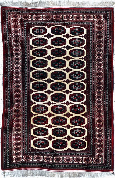 Image Torkmen, Persia, mid-20th century, wool on wool, approx. 225 x 155 cm, condition: 2, ...