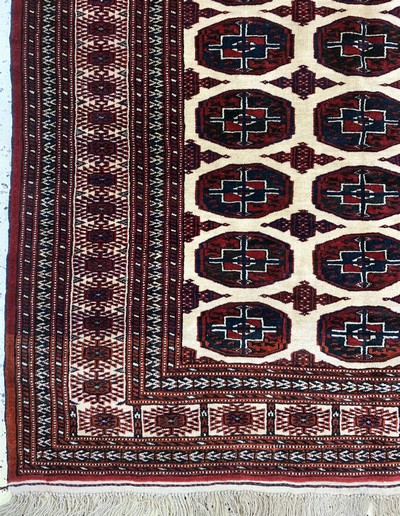27155841b - Torkmen, Persien, Mitte 20.Jhd, Wolle auf Wolle, ca. 225 x 155 cm, EHZ: 2, (wellig). ...