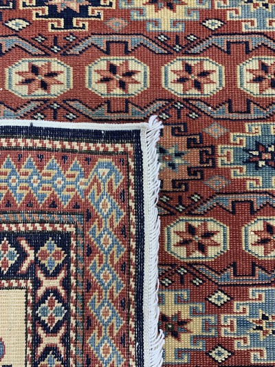 27155845e - Schirwan, Azerbaijan, Ende 20.Jhd, Wolle auf Baumwolle, ca. 160 x 110 cm, EHZ: 2 ...