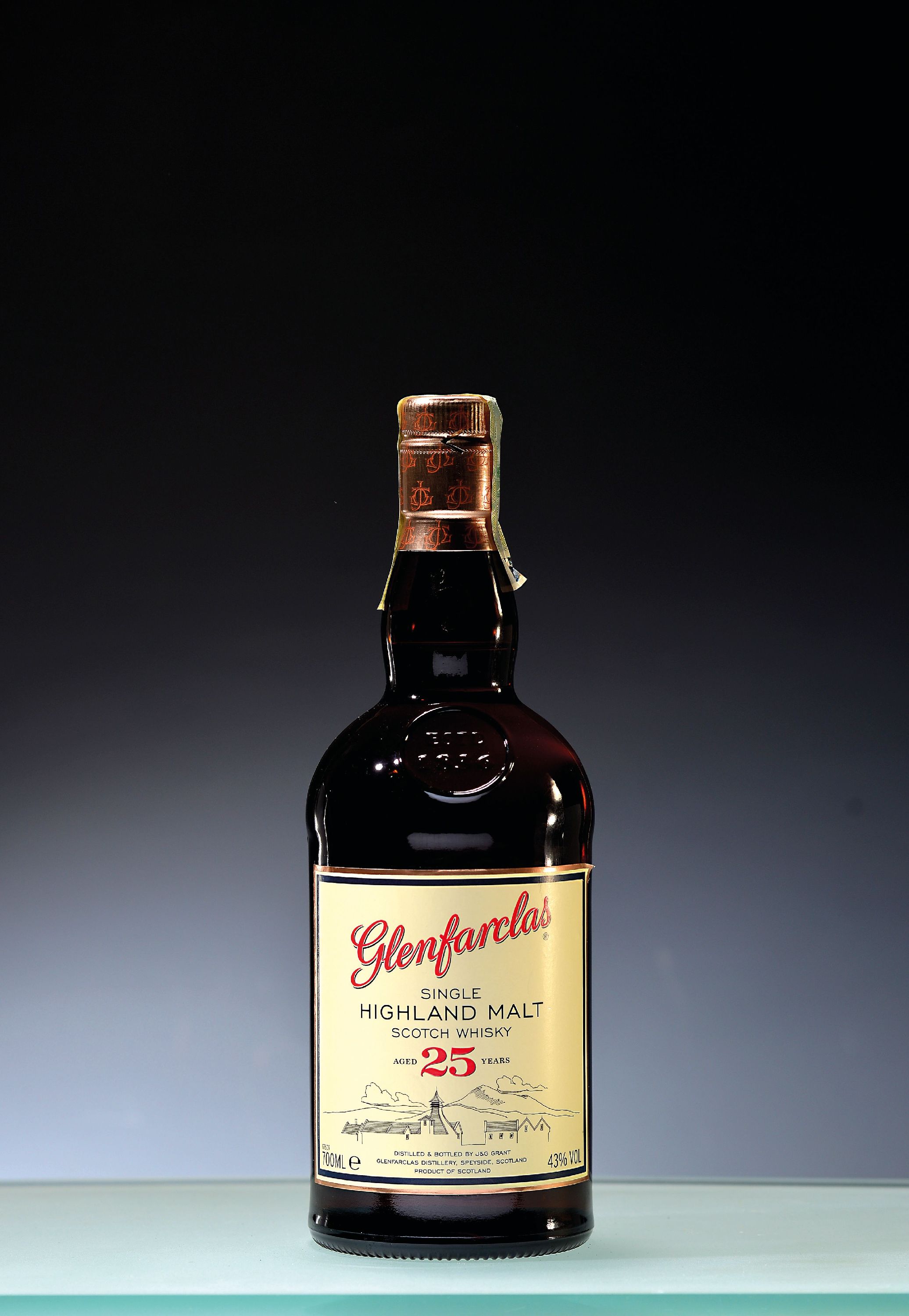 Image 27156813 - 1 Flasche Glenfarclas 25-years-old, Scotch Whisky, J&G Grant, ca. 70cl, 43%Vol.