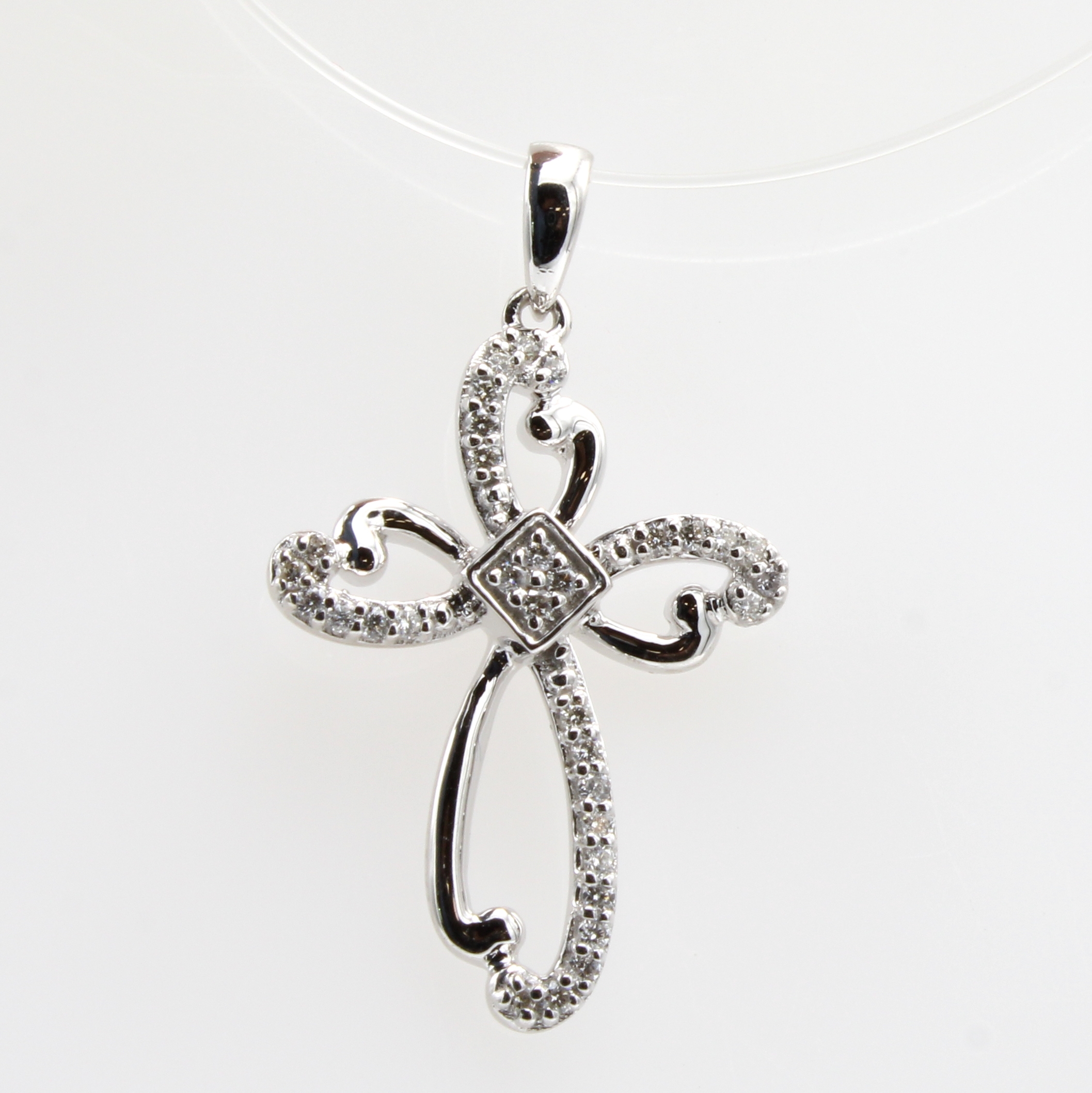 Image 27156821 - Kreuzanhänger mit Brillanten, WG 585/000, 32 Brill. zus. ca. 0.15 ct feines Weiß/vs ...