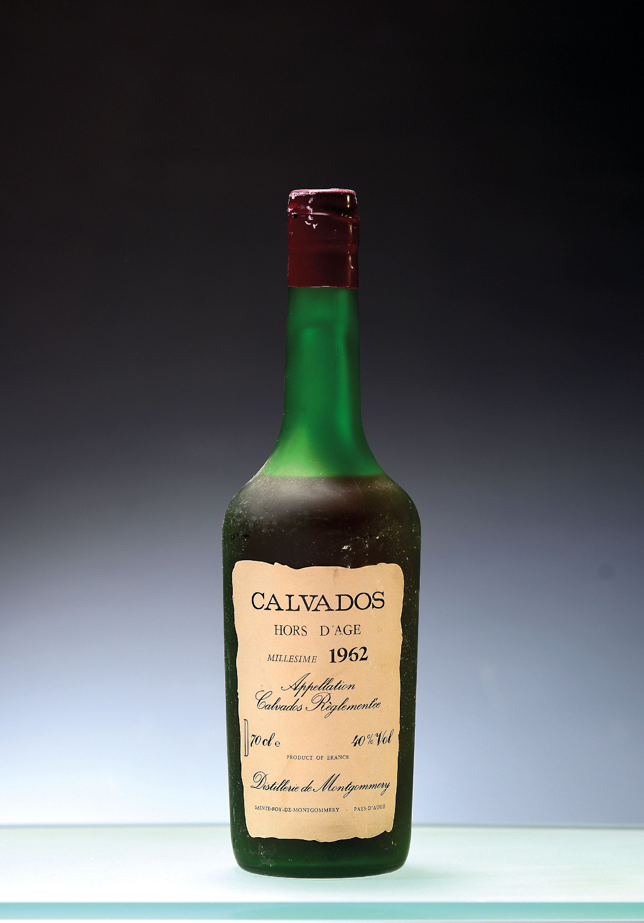 Image 27156841 - 1 Flasche 1962 Montgommery Vintage Calvados, Sainte-Foy-de-Montgommery, ca. 70cl, 40%Vol.