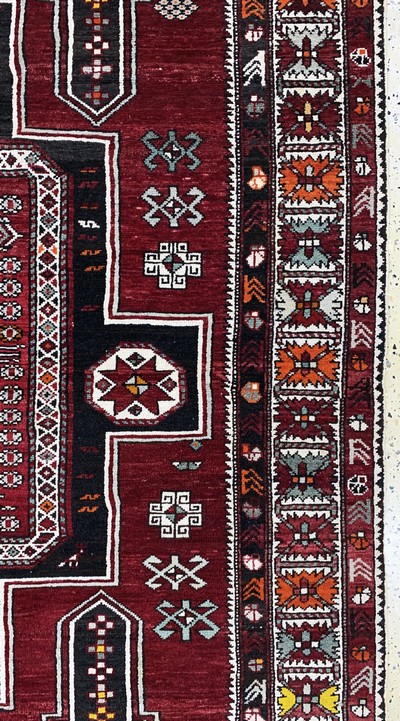 27157021d - ´Tachteh´Schirwan, Kaukasus, Anfang 20.Jhd,Wolle auf Wolle, ca. 257 x 162 cm, minimaler ...
