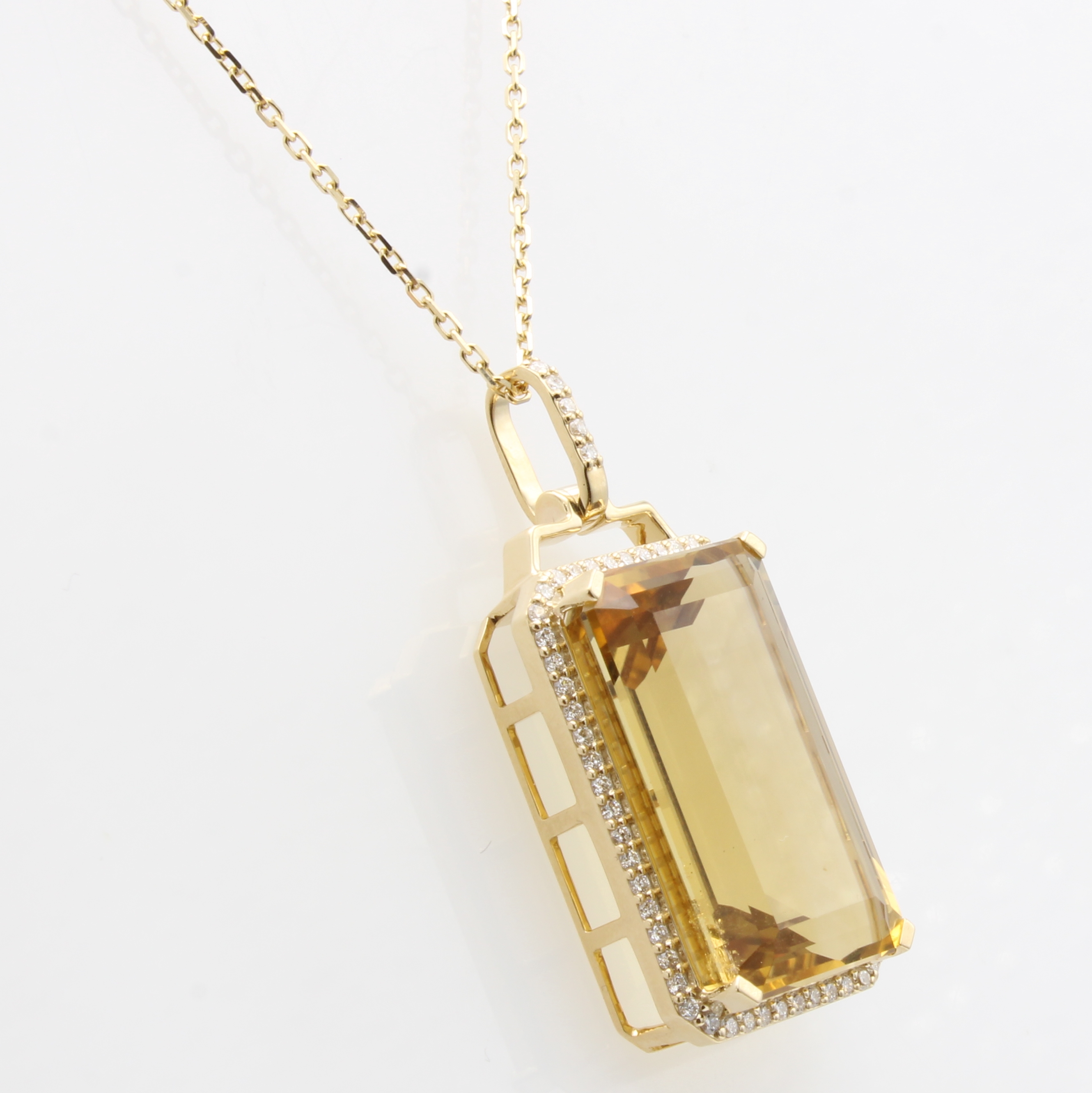 Image 27157191 - Anhänger mit Citrin und Brillanten an Kette, GG 585/000, Citrin ca. 22.6 ct, Brill. zus. ...
