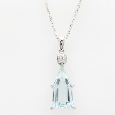 27157190a - Anhänger mit Aquamarin und Brillant, WG 750/000, Aquamarin ca. 4.56 ct, Brill. ca. 0.14 ...