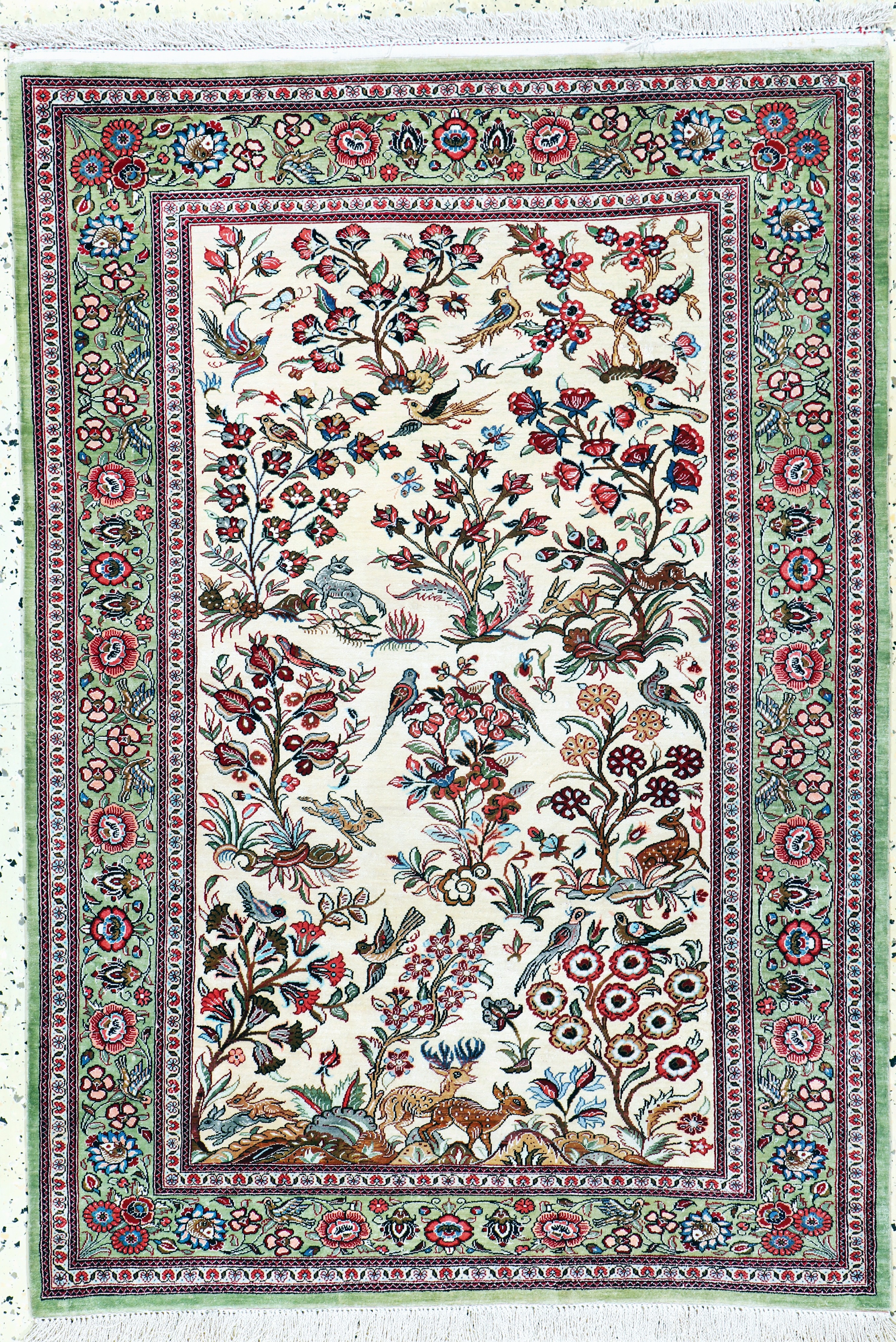 Image 27157332 - Ghom Seide fein, Persien, Ende 20.Jhd, reine Naturseide, ca. 118 x 82 cm, EHZ: 2 ...