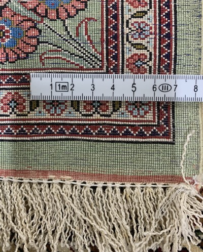 27157332d - Ghom Seide fein, Persien, Ende 20.Jhd, reine Naturseide, ca. 118 x 82 cm, EHZ: 2 ...