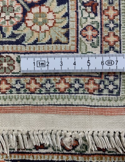 27157339e - Hereke Seide fein, China, Ende 20.Jhd, reine Naturseide, ca. 187 x 78 cm, ca. 1,0 Mio. ...