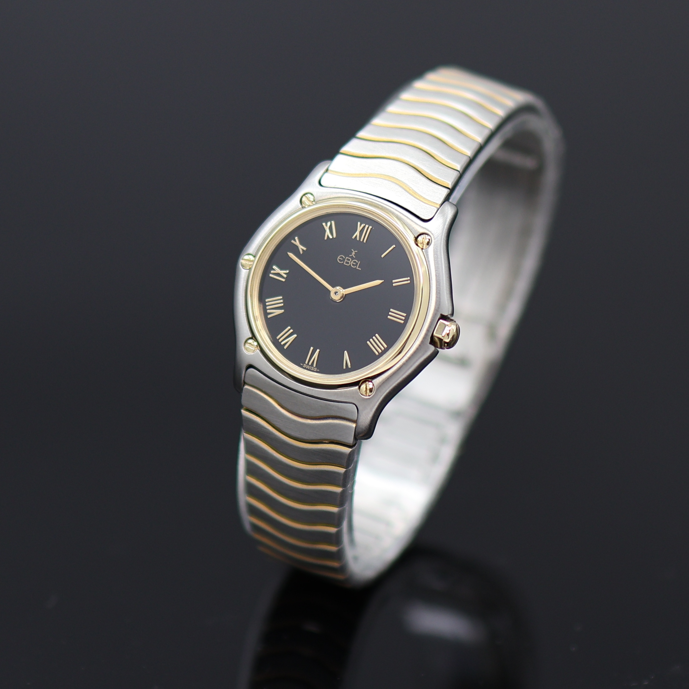 Image 27160717 - EBEL Classic Wave Damenarmbanduhr Referenz 181908, quarz, Edelstahlgeh. inkl. ...
